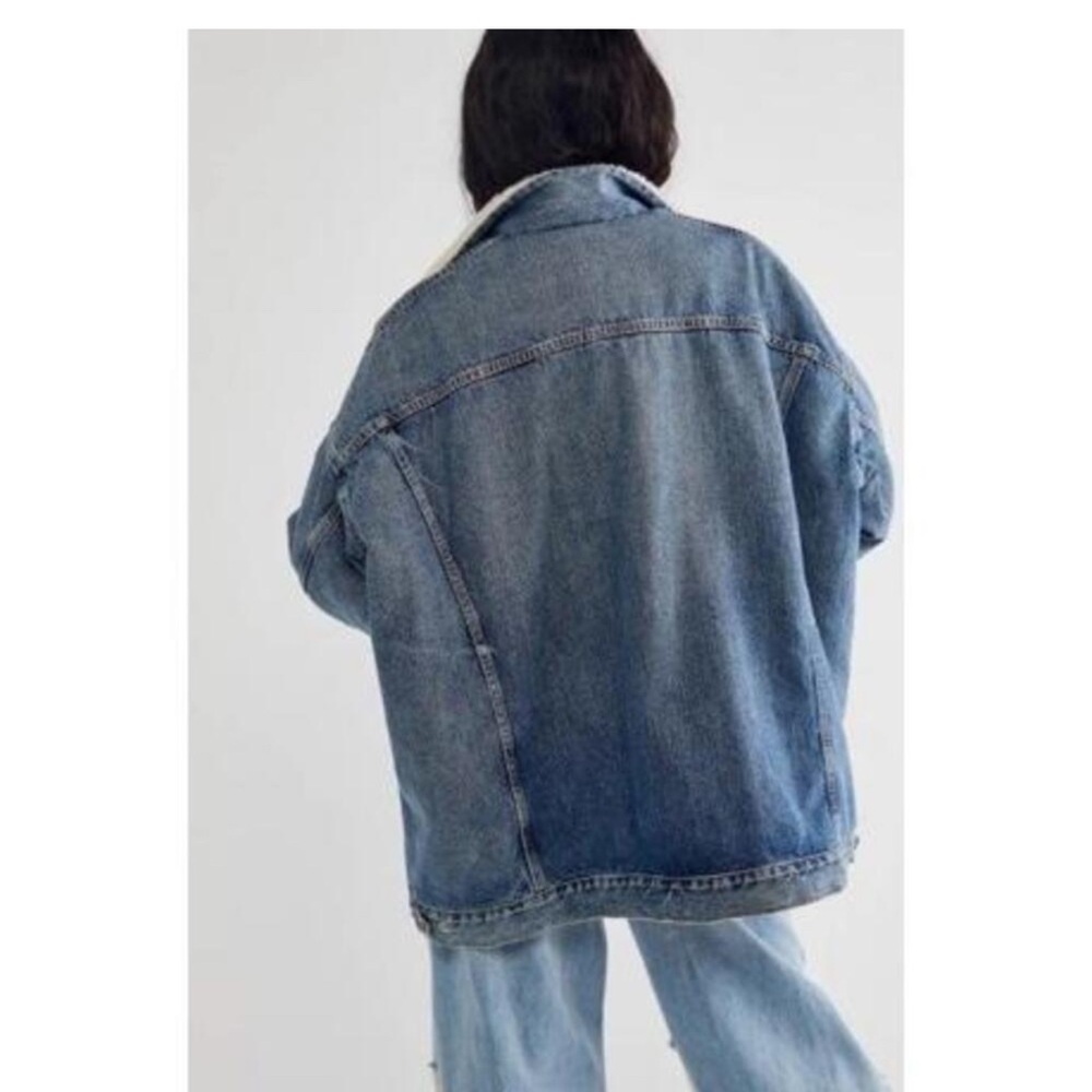 Denimist x Free People Serena Trucker Blue Denim Jean Jacket Sherpa lined NWT - Picture 5 of 5